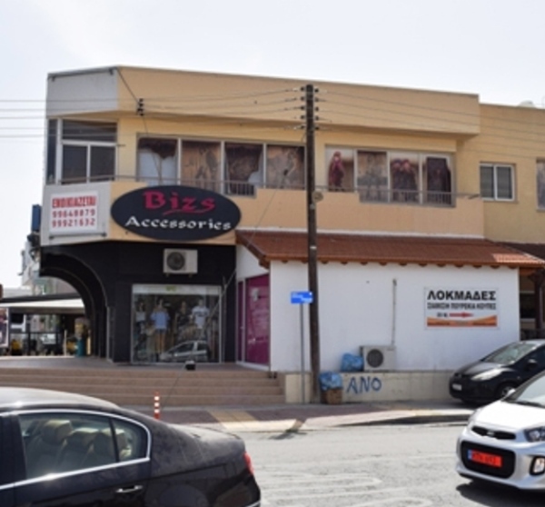 COMMERCIAL BUILDING KITI